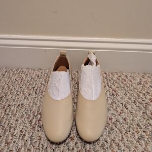 Everlane Cream Leather ReNew Slippers (color: Parchment) US W 7.5